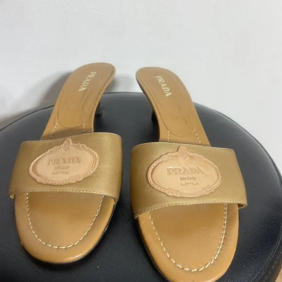 Prada Milano Tan Satin Slide Heels Made in Italy Women’s Size 39 - Picture 5 of 9